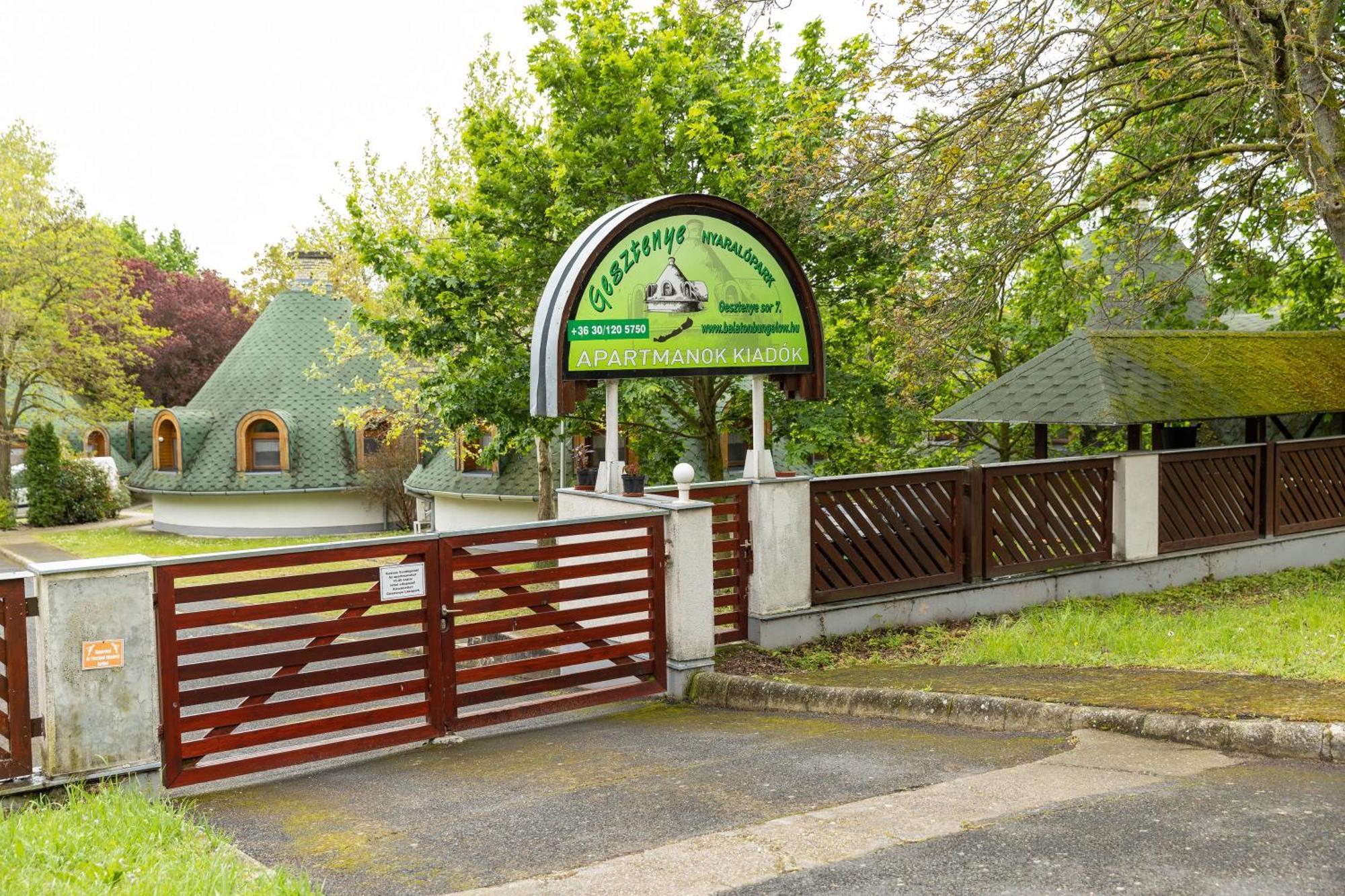 Gesztenye Nyaralopark Balatonudvari Exteriér fotografie